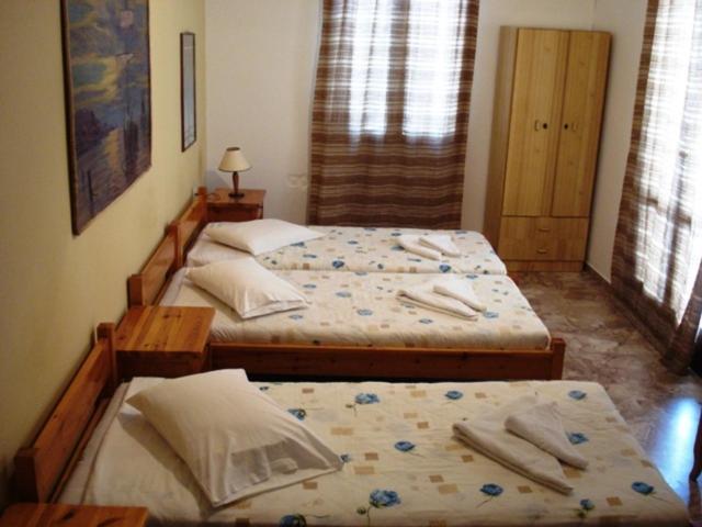 Pension Lagoudera Naxos City Szoba fotó