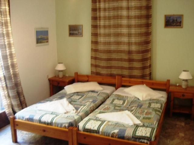 Pension Lagoudera Naxos City Szoba fotó